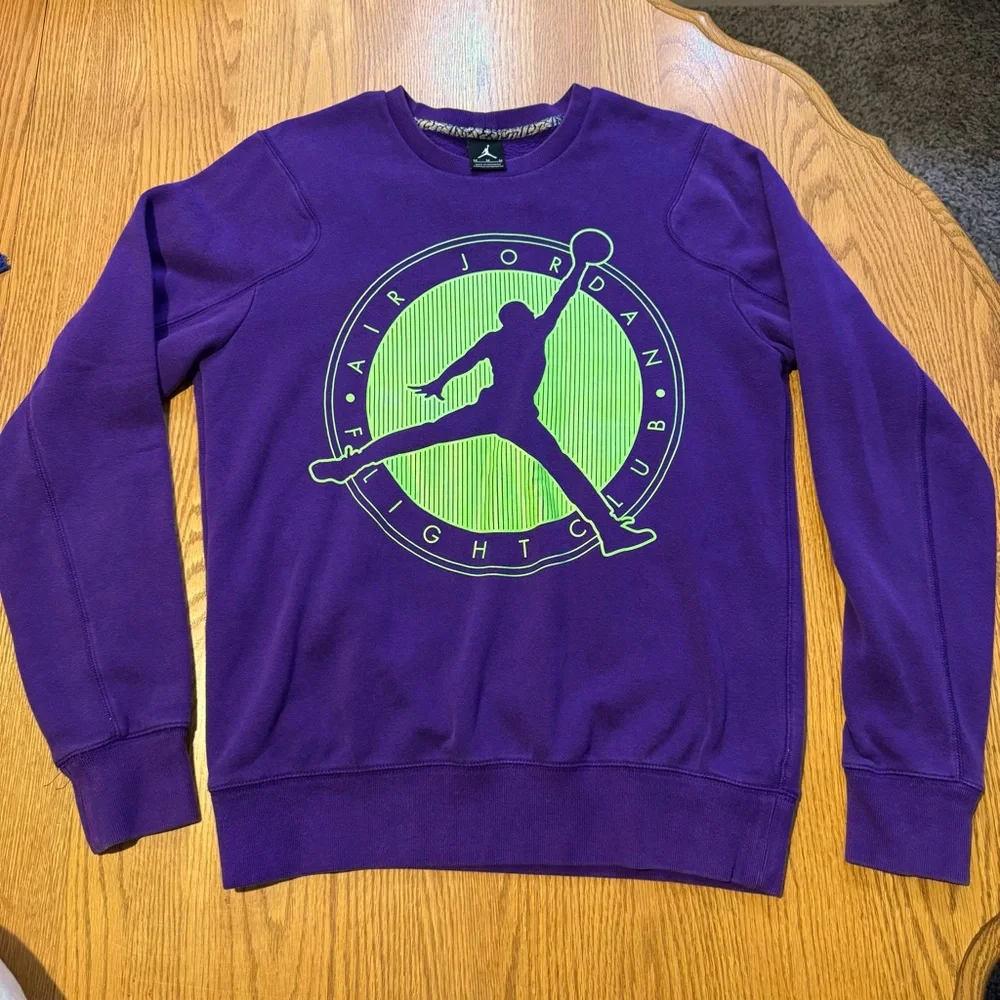 Flight Club Crewneck